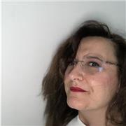 Docente di diritto impartisce lezioni a studenti del biennio di scuola superiore!